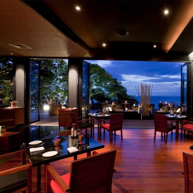 Solutions d'éclairages pour Hôtels et Restaurants Solutions d'éclairages pour Hôtels et Restaurants