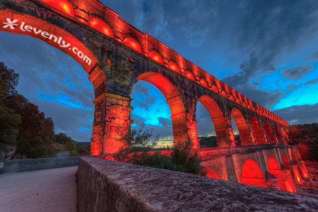 Projecteur led pour l'éclairage architectual du Pont du Gard